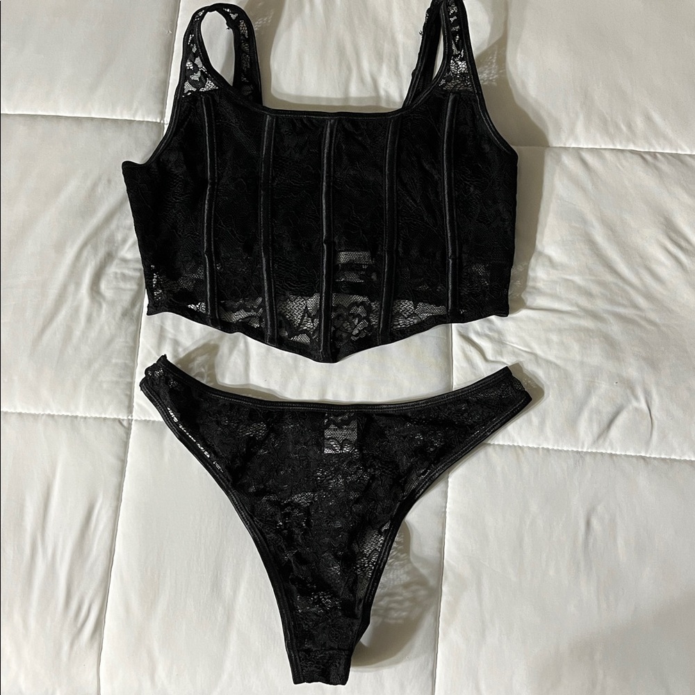 Fashion nova matching lingerie set